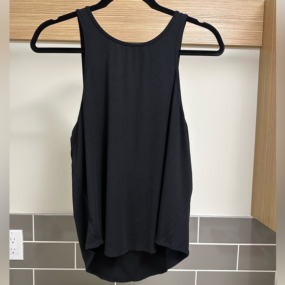 Lululemon Modal Silk Twist-Back Yoga Tank Top - Picture 4 of 13